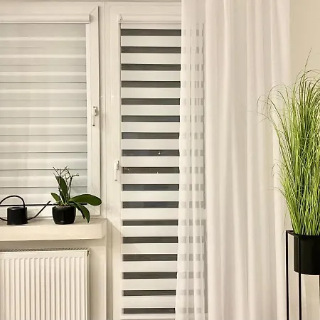 Nowoczesny Apartament W Dzierzoniowie - Parter - Balkon - Pokoj + Sypialnia Esterno foto